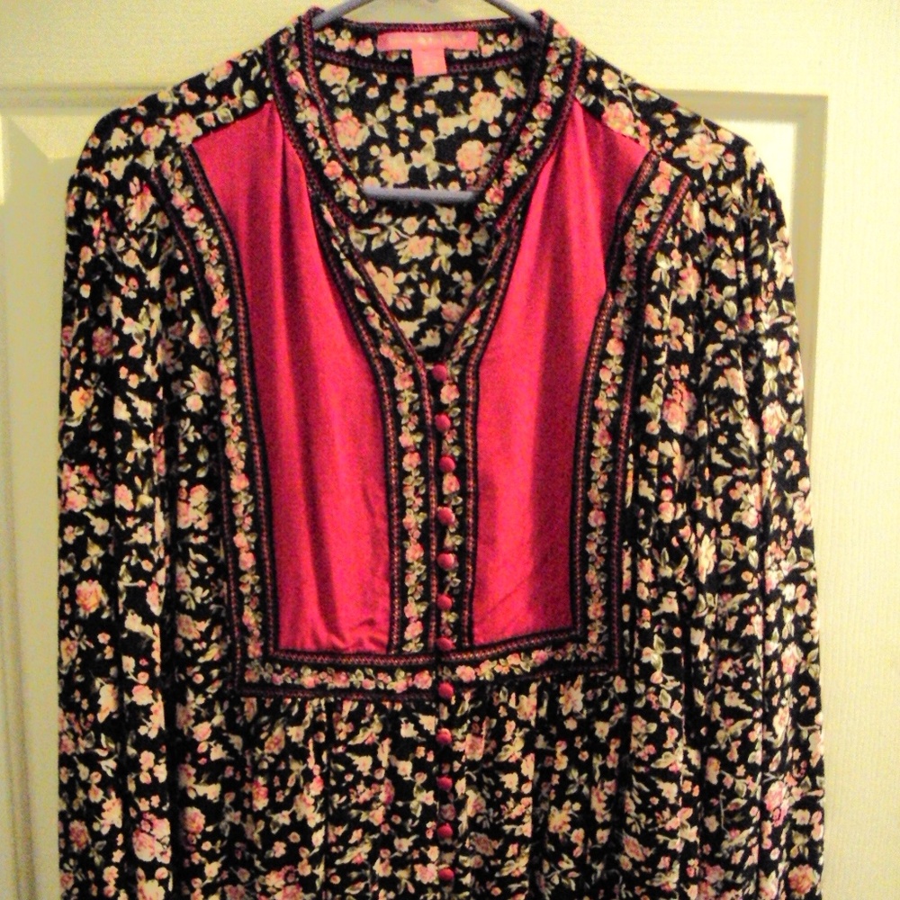 Woman Within Floral beautifully detailed blouse L